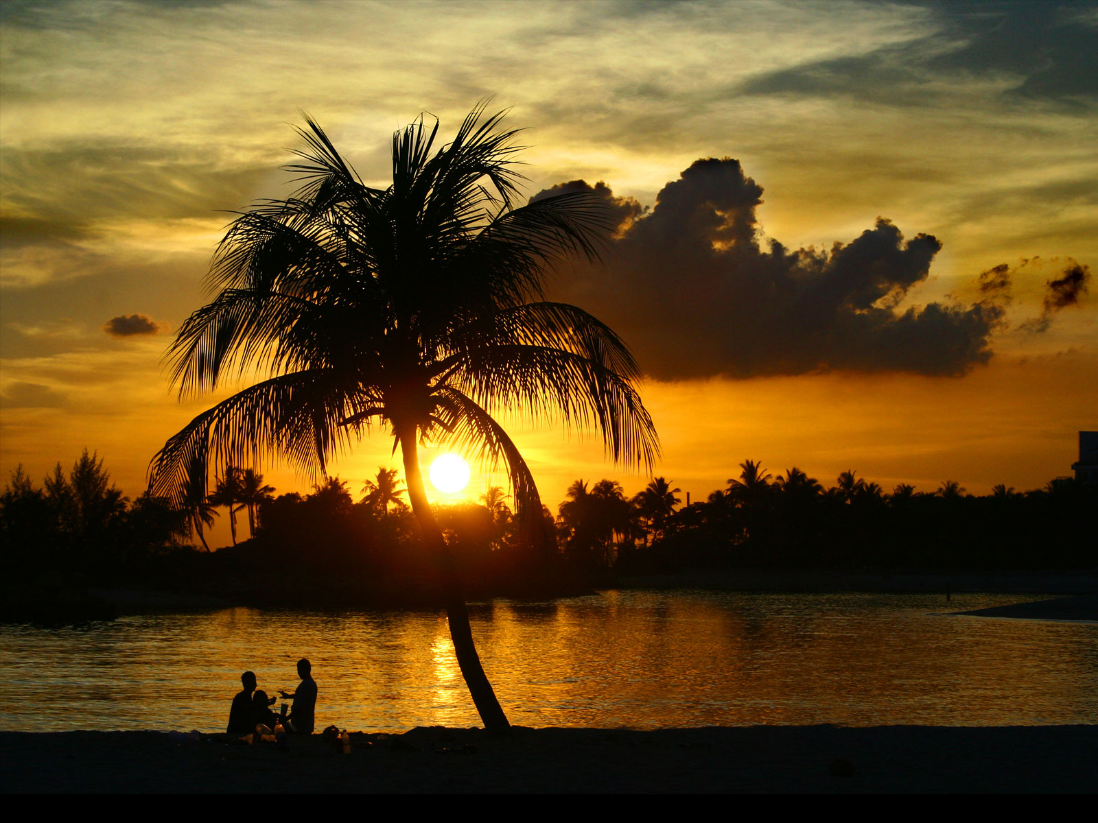 Wallpapers Trips : Oceania Tahiti Coucher de soleil en Ocanie