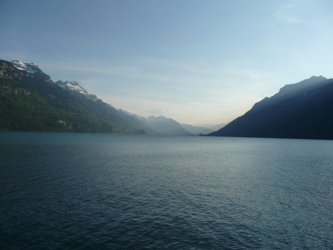 Fonds d'cran Voyages : Europe Suisse Lac de Brienz