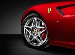 Fonds d'cran Voitures Ferrari 599 rouge