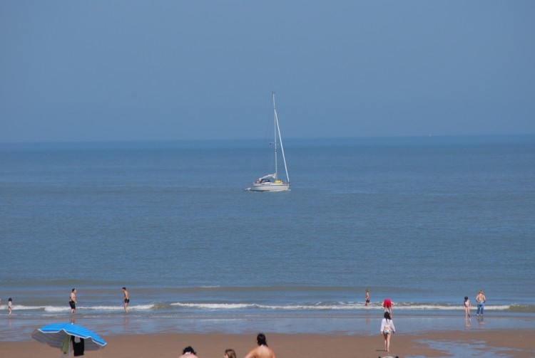 Wallpapers Nature Seas - Oceans - Beaches La mer du nord de la plage d'Ostende