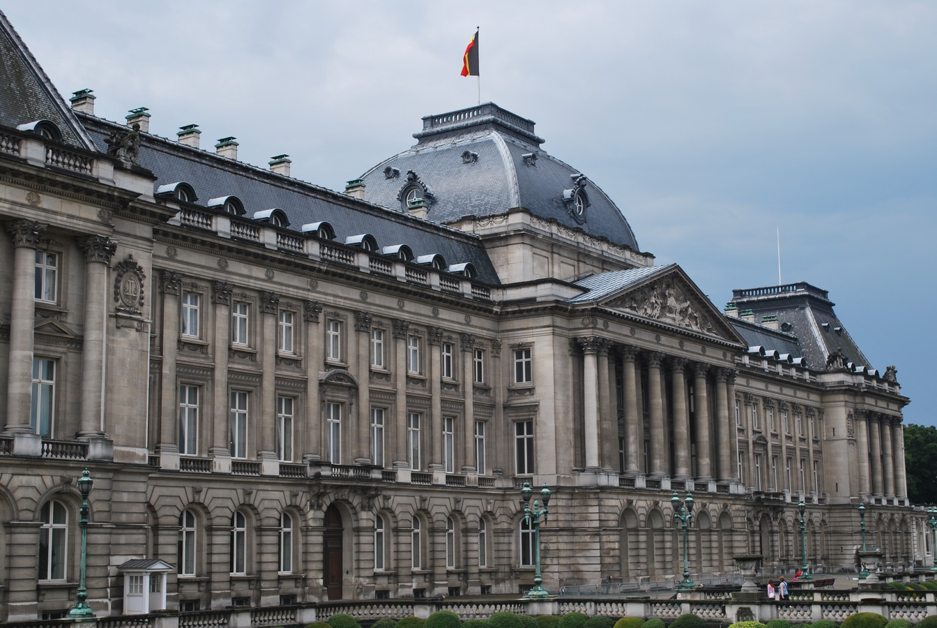 Fonds d'cran Constructions et architecture Chteaux - Palais Palais royal en Belgique