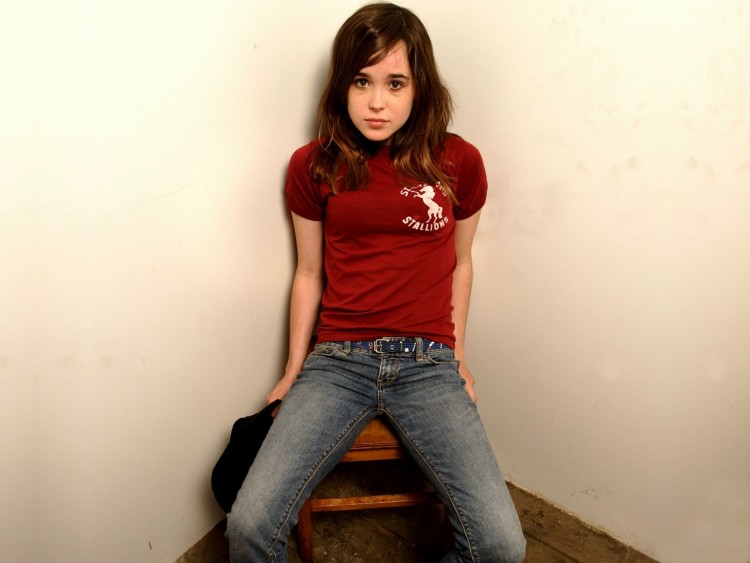 Wallpapers Celebrities Women Ellen Page Wallpaper N209130