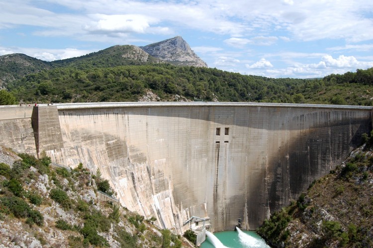 Fonds d'cran Constructions et architecture Barrages - Ecluses Le barrage de Bimont