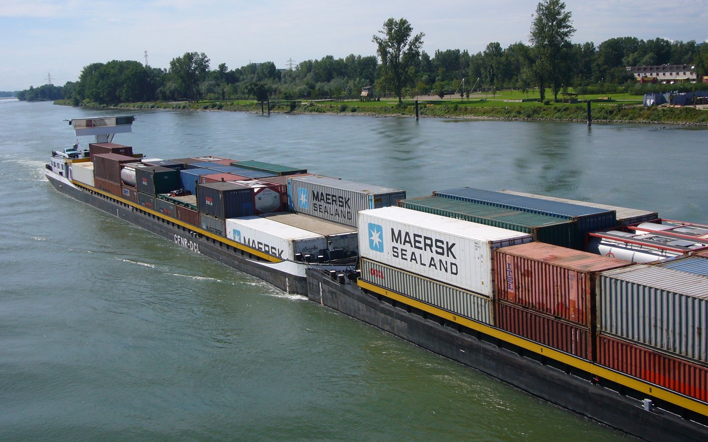 Wallpapers Boats Merchant navy Barge sur le Rhin