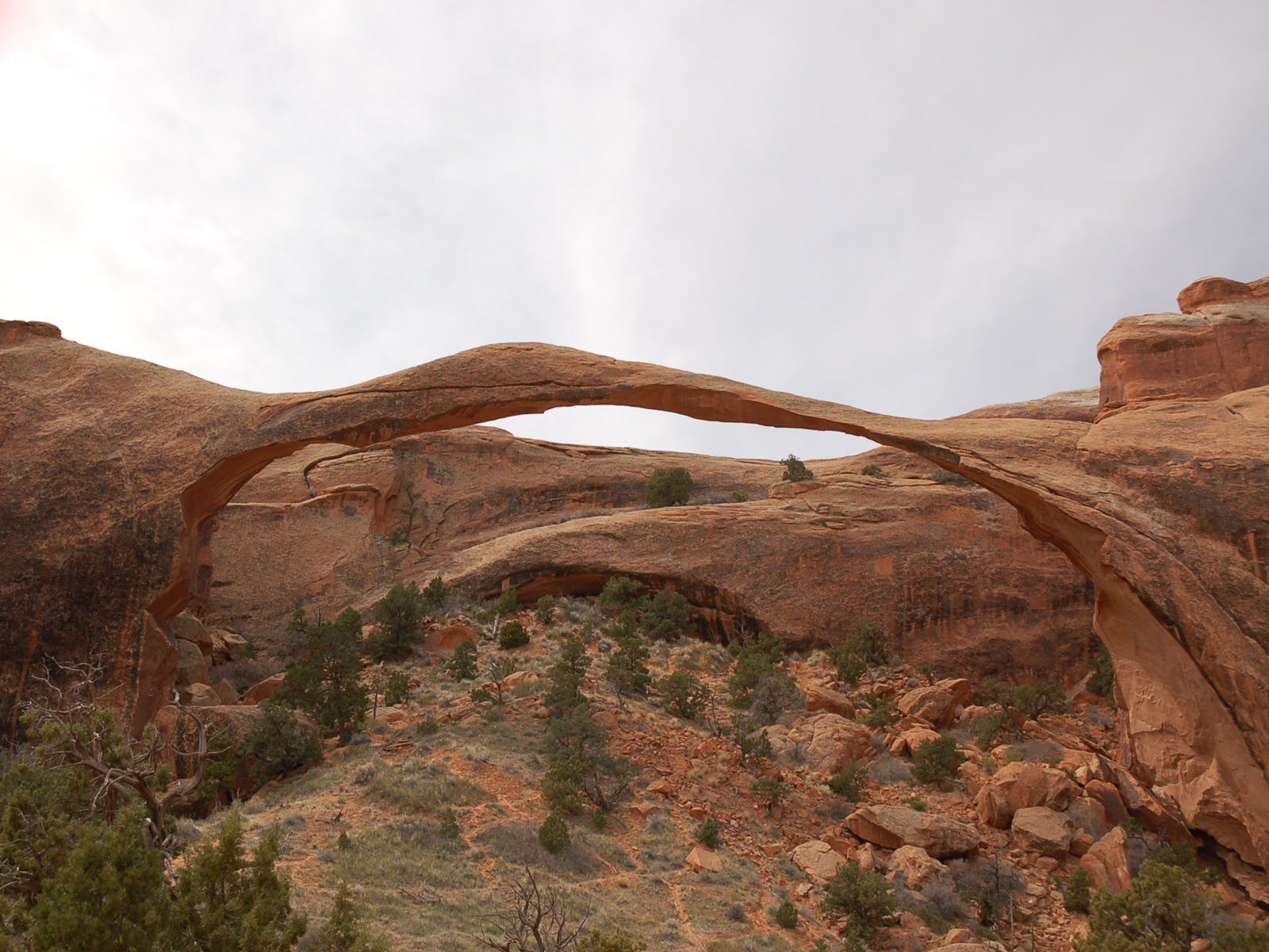 Fonds d'cran Nature Canyons delicat arch