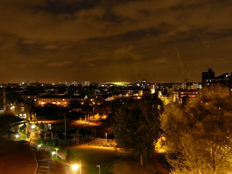 Wallpapers Trips : Europ Great Britain > London Islington & Emirates Stadium by Night