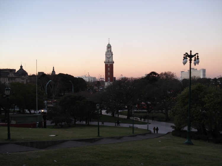 Fonds d'cran Voyages : Amrique du sud Argentine Torre Monumental