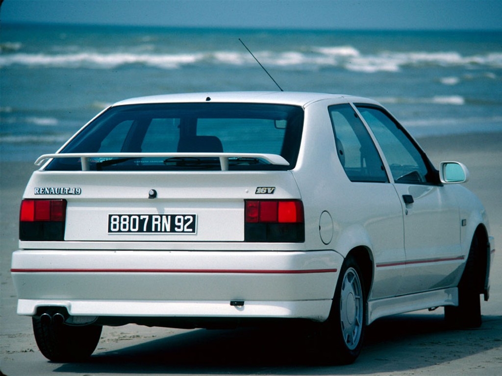 Wallpapers Cars Renault Renault 19 16s (1990)