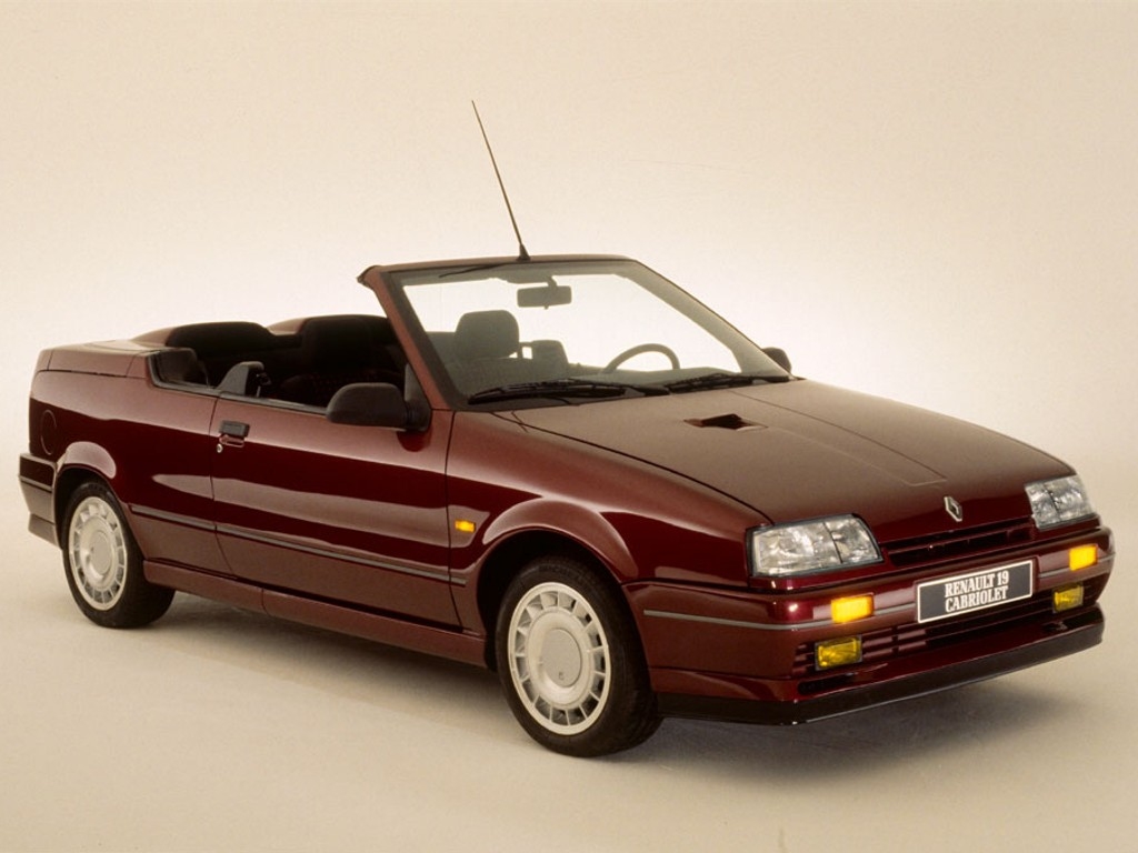 Fonds d'cran Voitures Renault Renault 19 Cabriolet (1991)