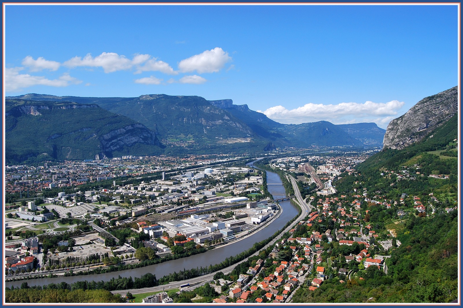 Fonds d'cran Nature Fleuves - Rivires - Torrents L'Isre  Grenoble