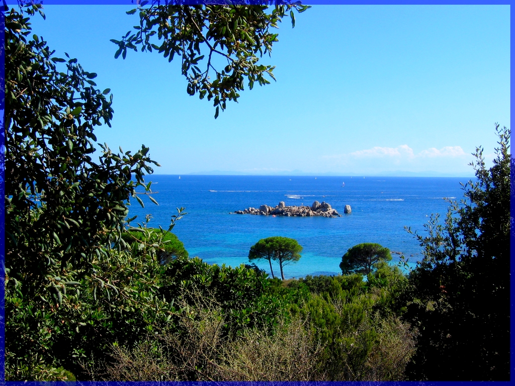 Wallpapers Trips : Europ France > Corsica plage de Palombaggia en Corse