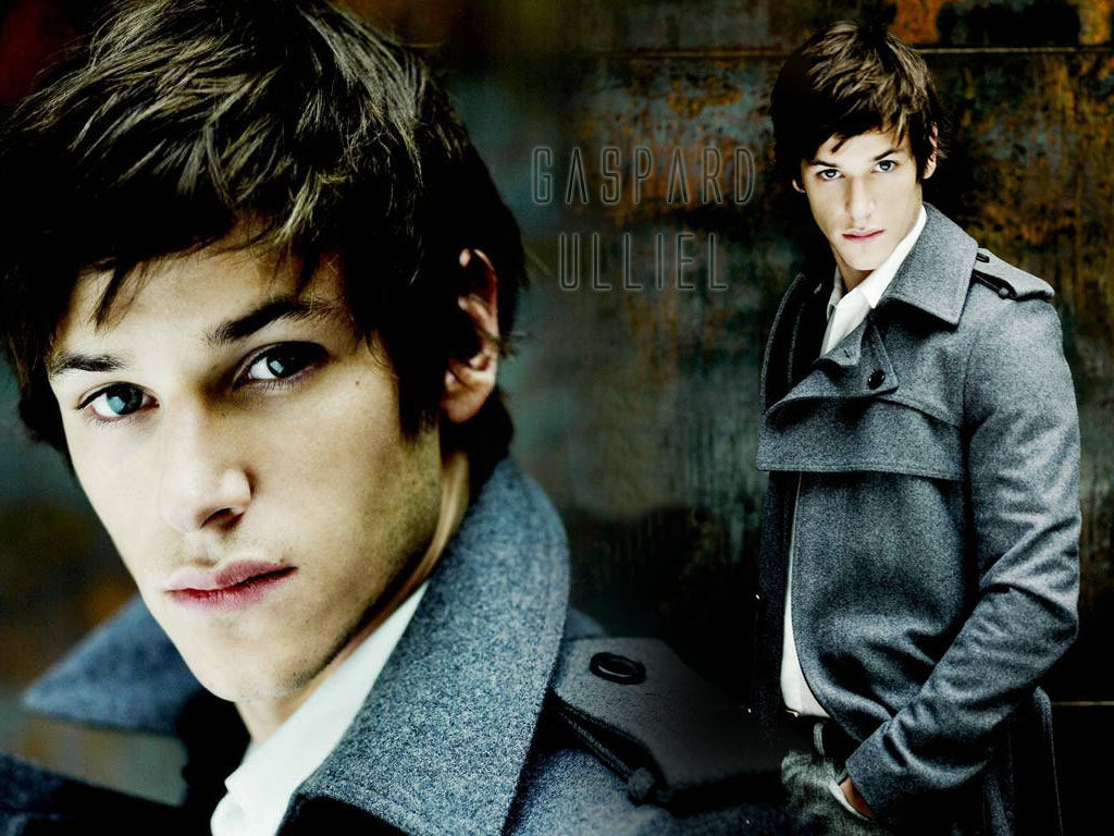 Wallpapers Celebrities Men Gaspard Ulliel 