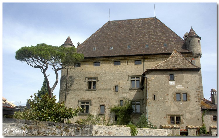 Fonds d'cran Constructions et architecture Chteaux - Palais Chateau d'Yvoire