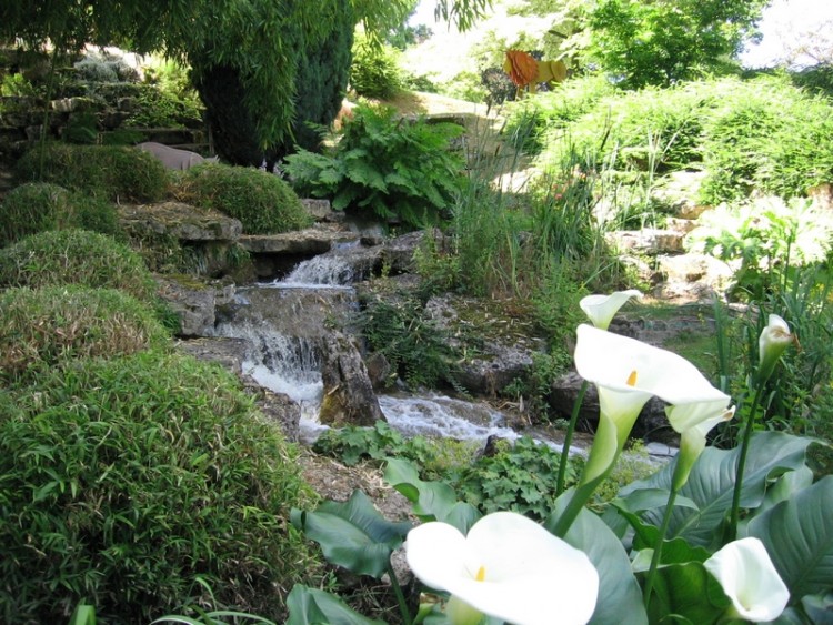 Fonds d'cran Nature Cascades - Chutes dans les jardins d'Appremont...dept... Cher