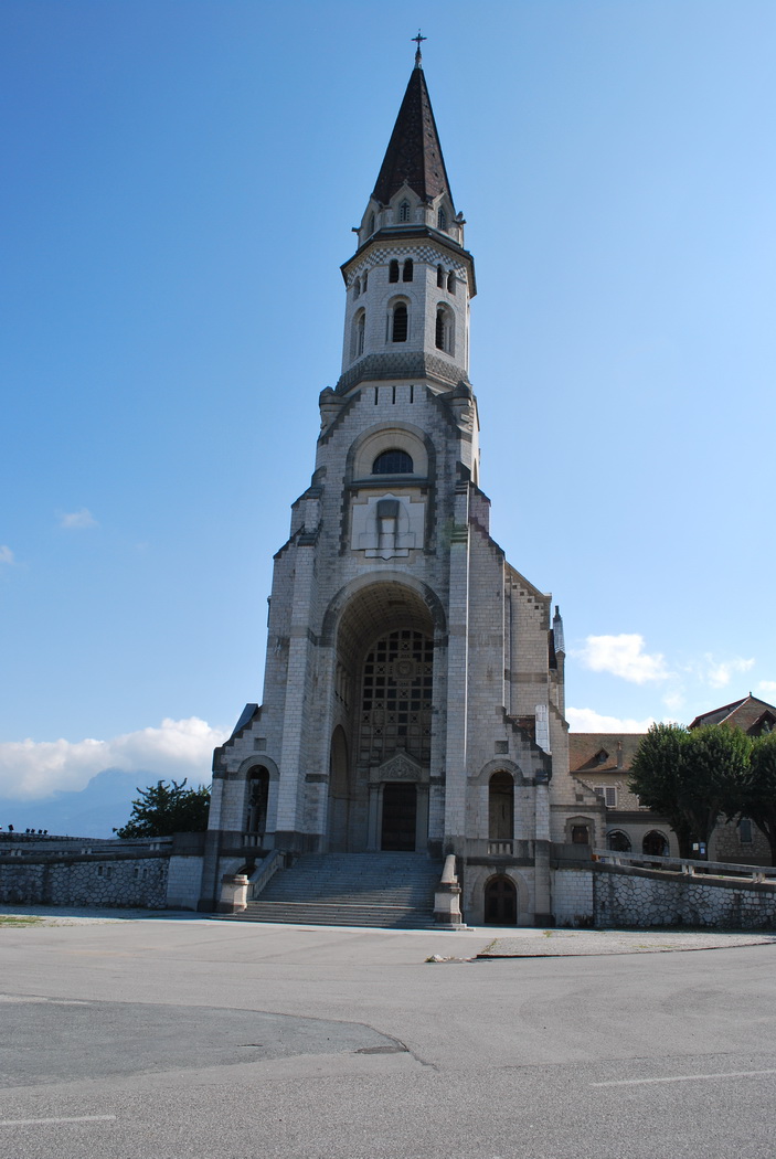 Wallpapers Trips : Europ France > Rhne-Alpes La cathdrale de la visitation