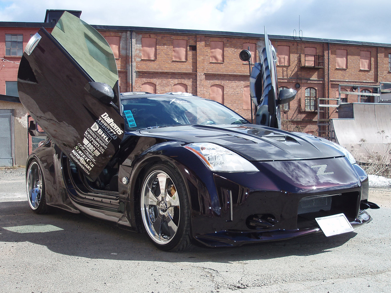 Wallpapers Cars Nissan Nissan 350Z named Mr_Z Tuning by Lookas Koos