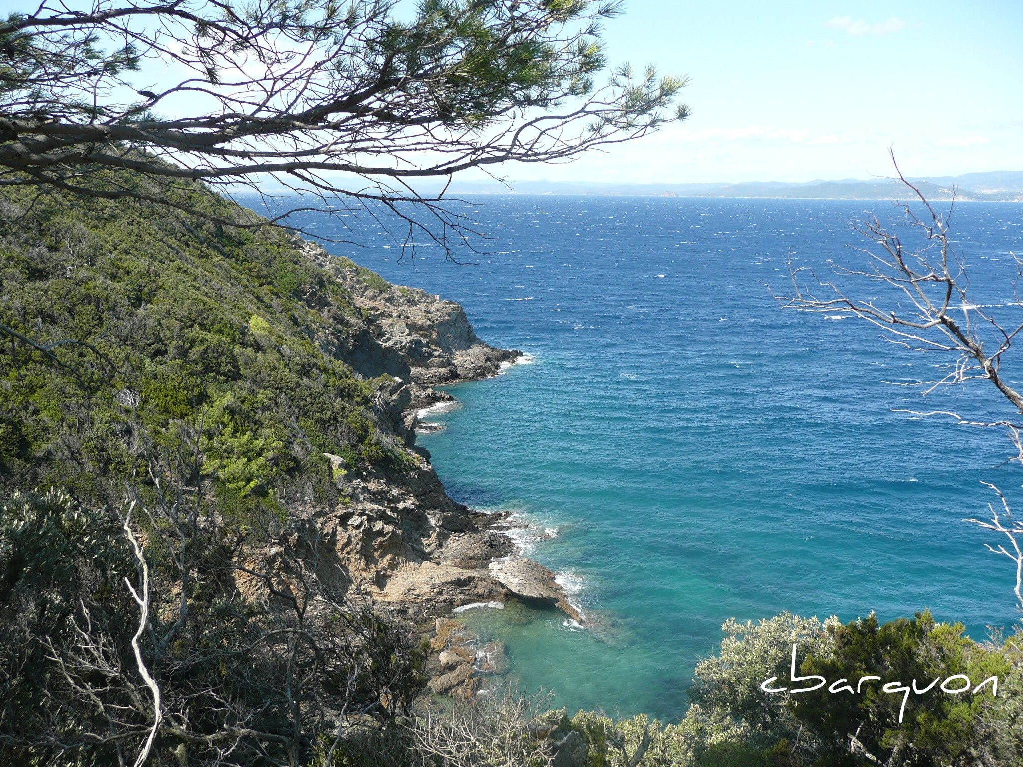 Fonds d'cran Nature Mers - Ocans - Plages une cte sauvage