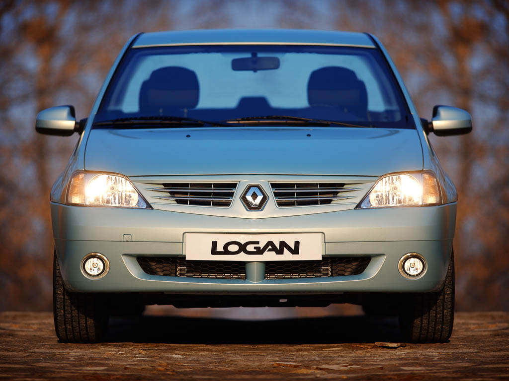 Fonds d'cran Voitures Dacia Dacia Logan (2005)