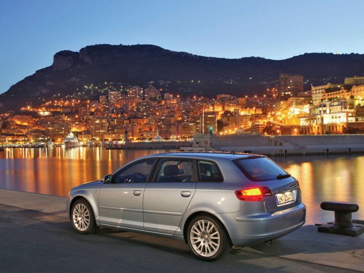 Fonds d'cran Voitures Audi Audi A3 Sportback (2005)