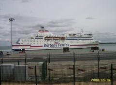 Fonds d'cran Bateaux Ferry a Ouistreham