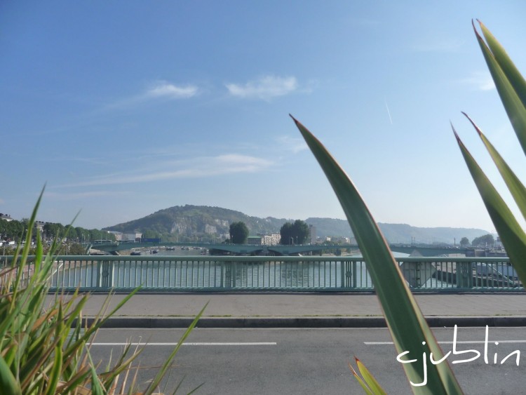 Wallpapers Constructions and architecture Bridges - Aqueduct des gerbes de ciel