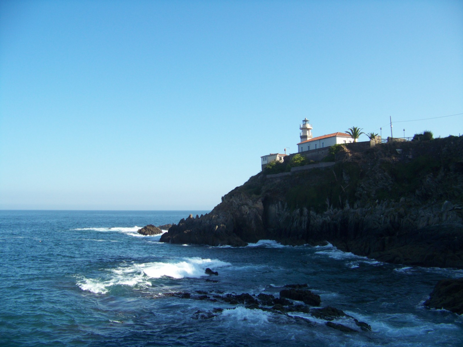 Wallpapers Trips : Europ Spain Phare de Cudillero (Asturias).