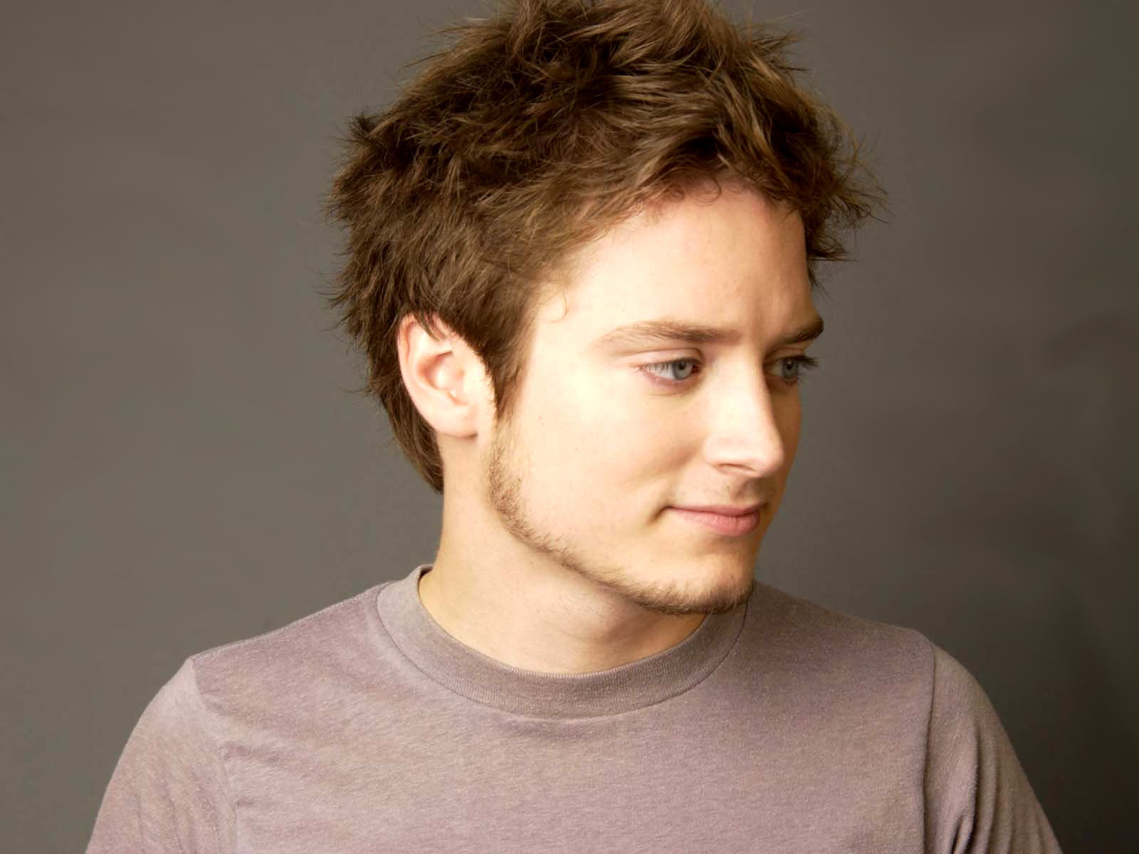 Fonds d'cran Clbrits Homme Elijah Wood 