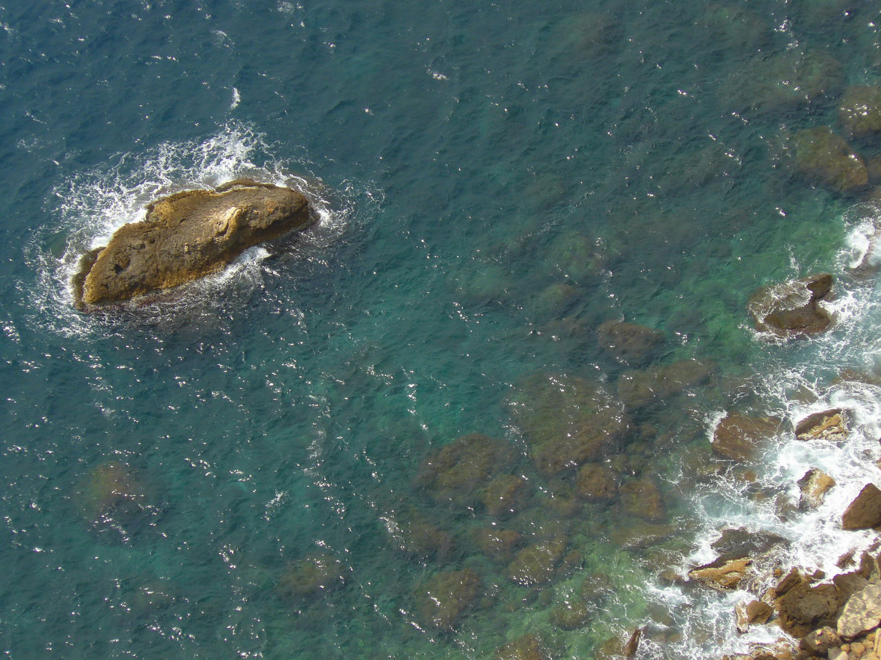 Fonds d'cran Nature Mers - Ocans - Plages Vue des falaise de Cassis