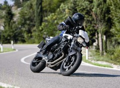 Fonds d'cran Motos BMW F800 R