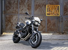 Fonds d'cran Motos BMW F800 R