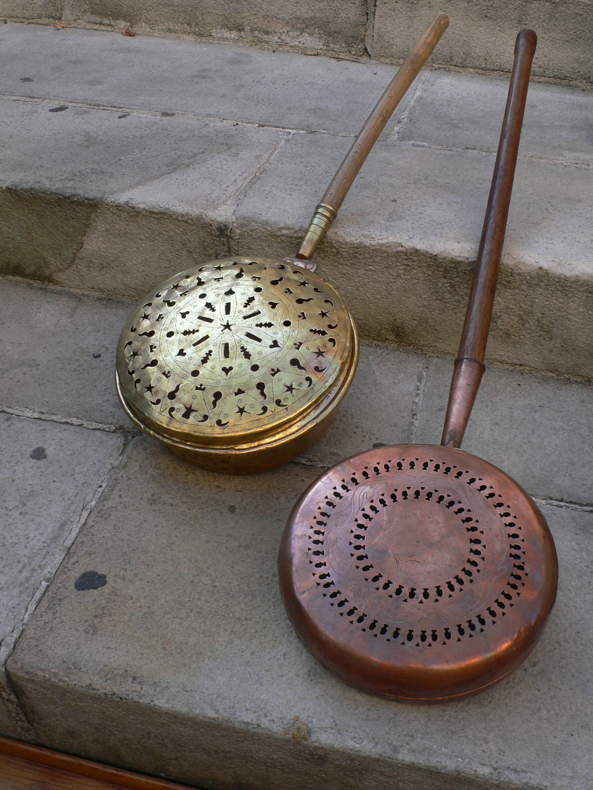 Fonds d'cran Objets Divers Au coin du feu