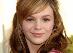 Fonds d'cran Clbrits Femme Amber Tamblyn