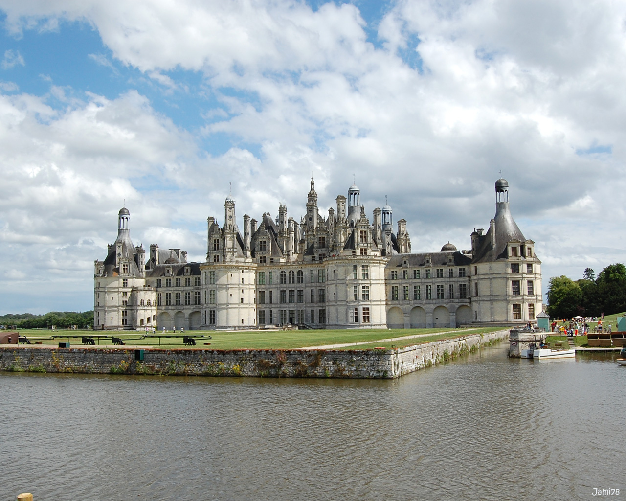 Fonds d'cran Constructions et architecture Chteaux - Palais Chateau de Chambord - merveille de l'architecture !