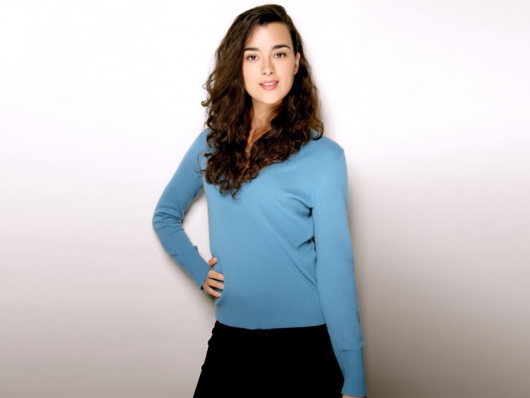 Wallpapers Celebrities Women Cote de Pablo Wallpaper N222711