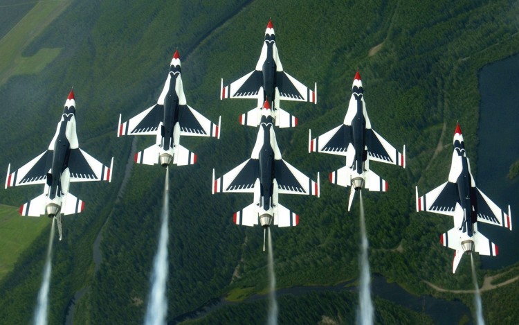 Fonds d'cran Avions Avions militaires Thunderbirds upside down