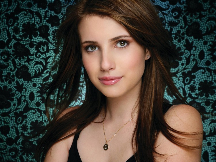 Fonds d'cran Clbrits Femme Emma Roberts  Wallpaper N224864