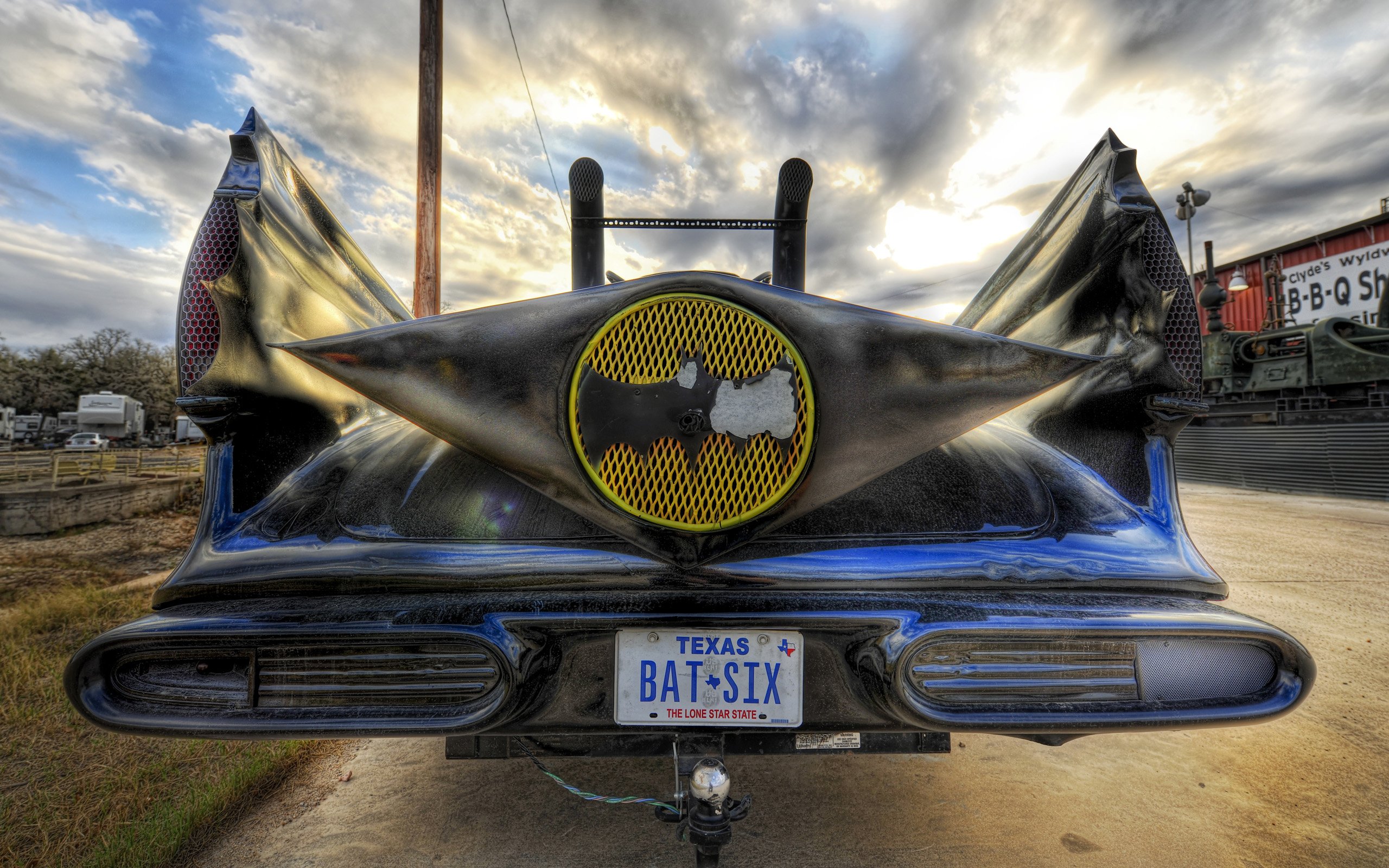 Fonds d'cran Art - Numrique Voitures - Transports Batmobile