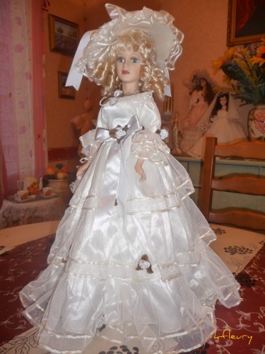 Wallpapers Objects Dolls la robe de marie