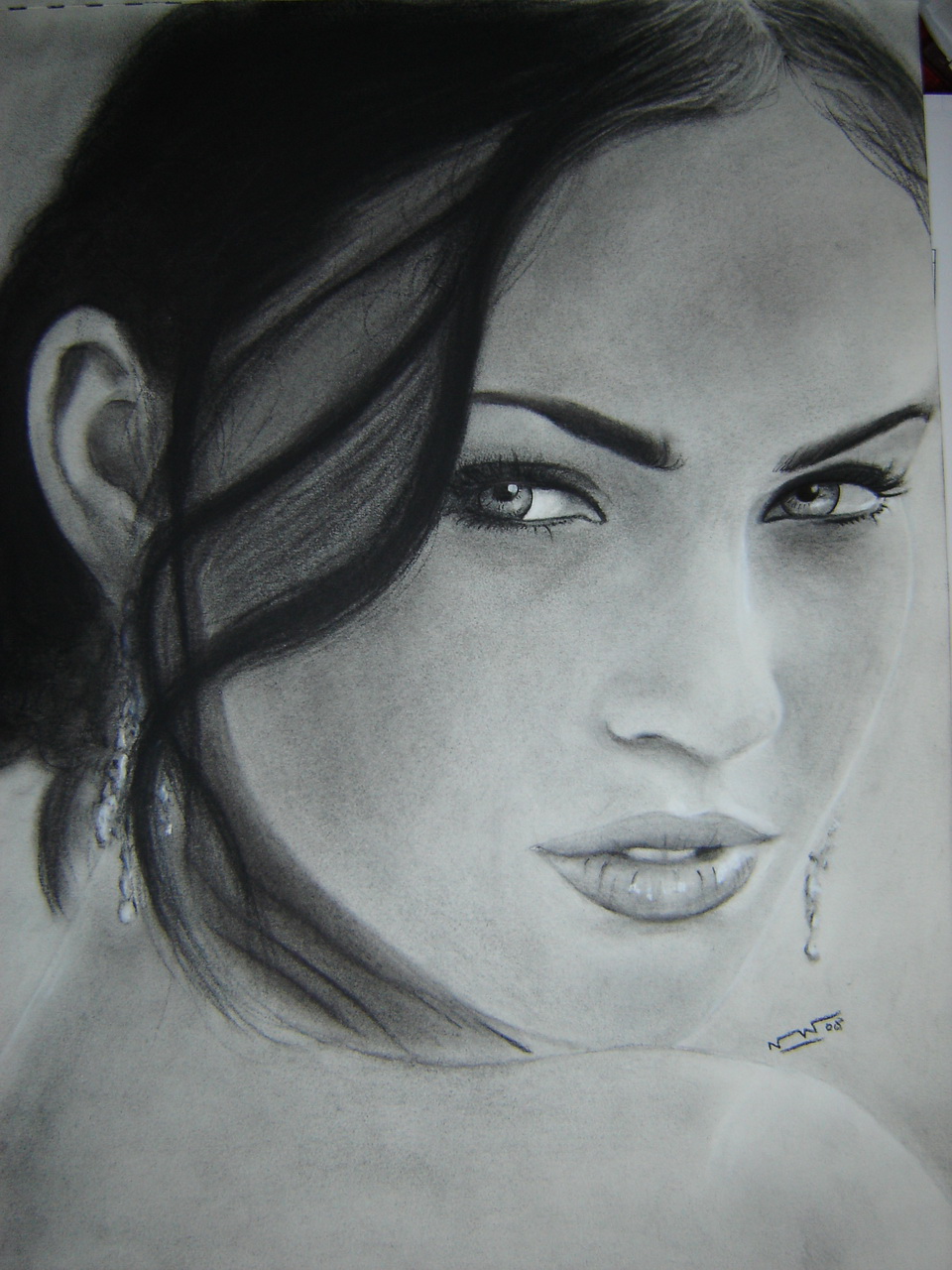 Fonds d'cran Art - Crayon Portraits Megan Fox