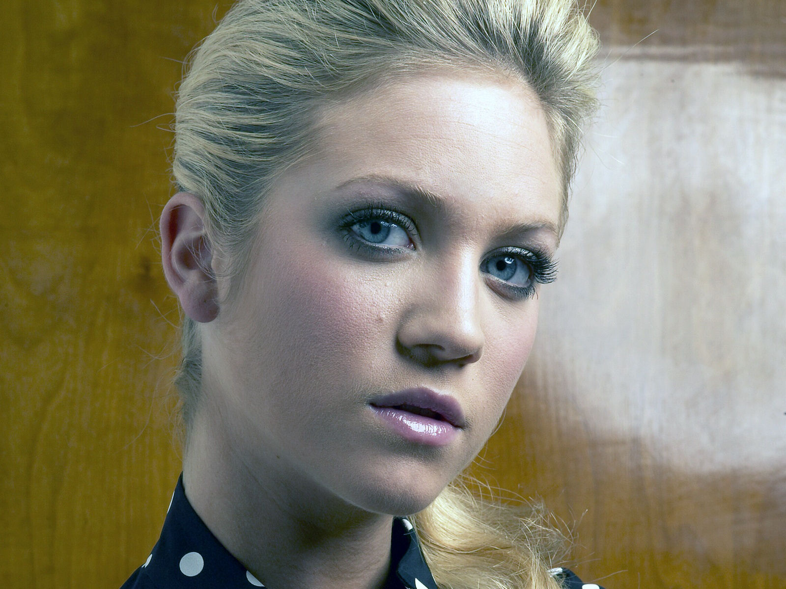 Wallpapers Celebrities Women Brittany Snow 