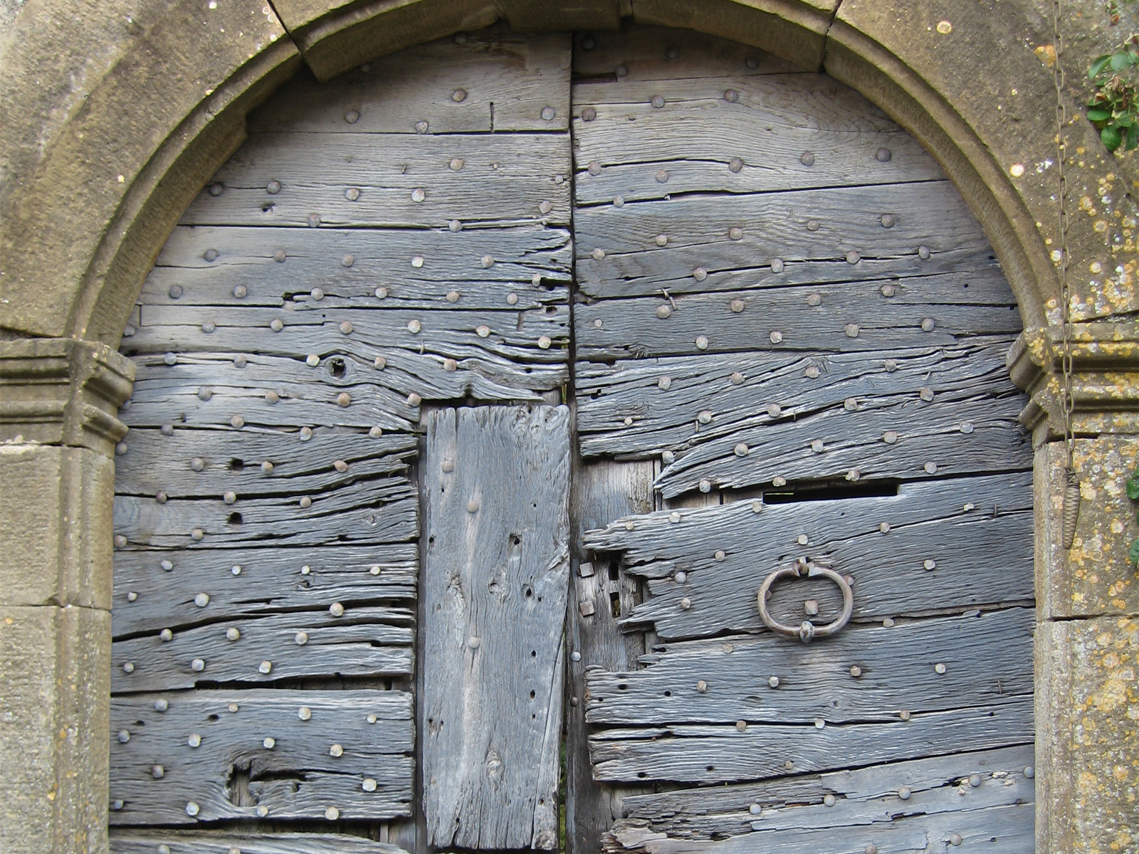 Wallpapers Constructions and architecture Doors - Windows - Porch Porte medieval