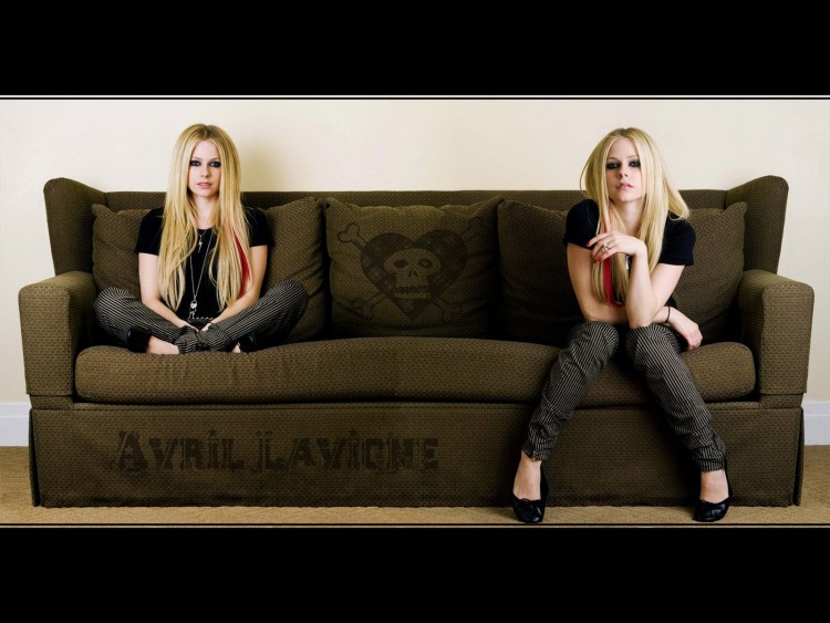 Wallpapers Music Avril Lavigne Wallpaper N227571