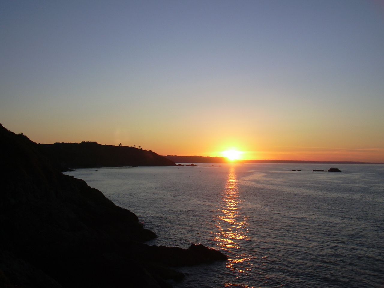 Wallpapers Nature Seas - Oceans - Beaches coucher de soleil pointe du roselier