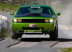 Fonds d'cran Voitures Mopar Underground Challenger