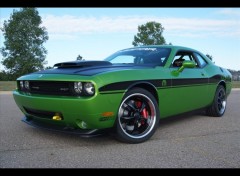 Fonds d'cran Voitures Mopar Underground Challenger