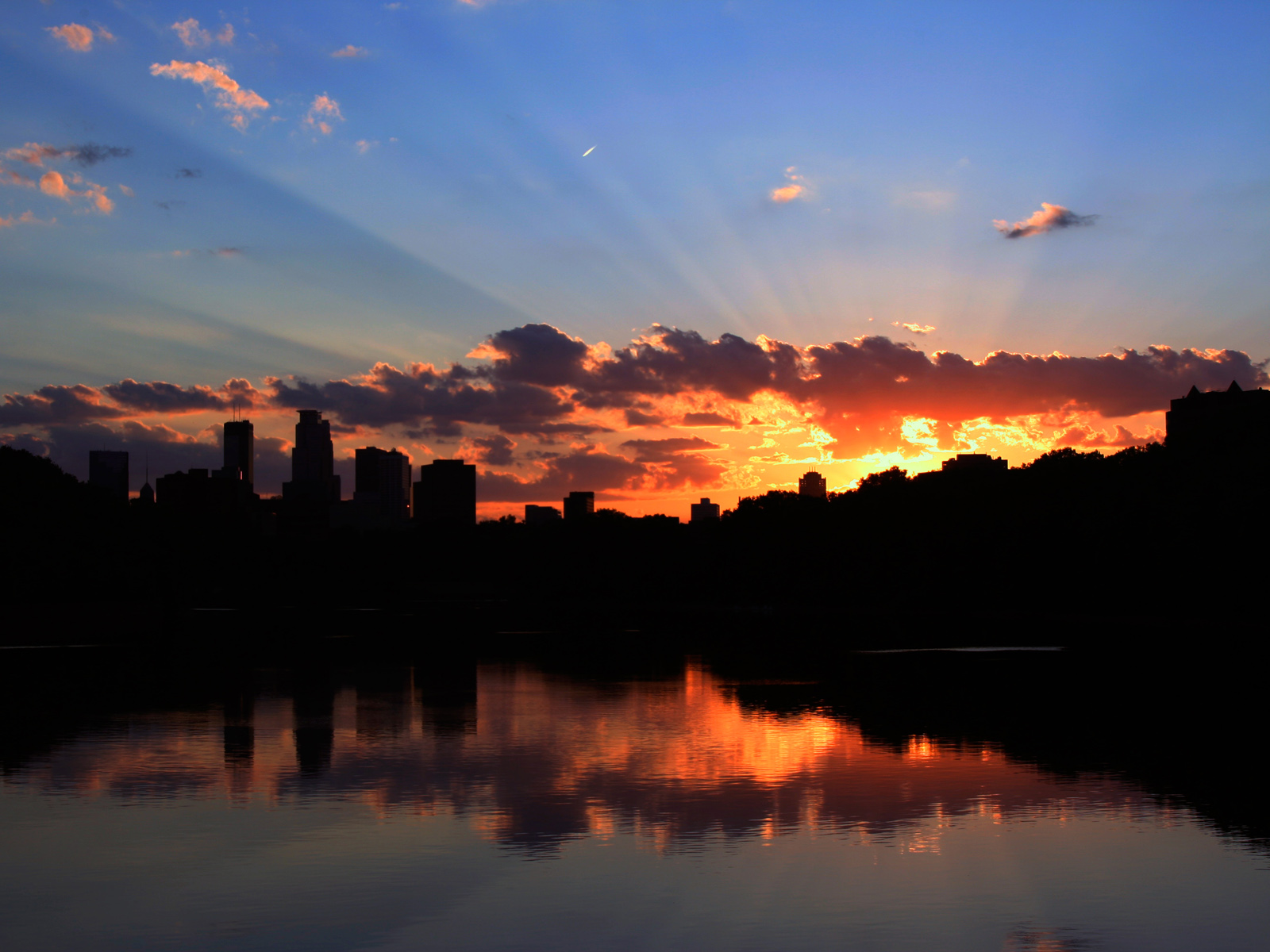 Fonds d'cran Nature Couchers et levers de Soleil HQ (05)