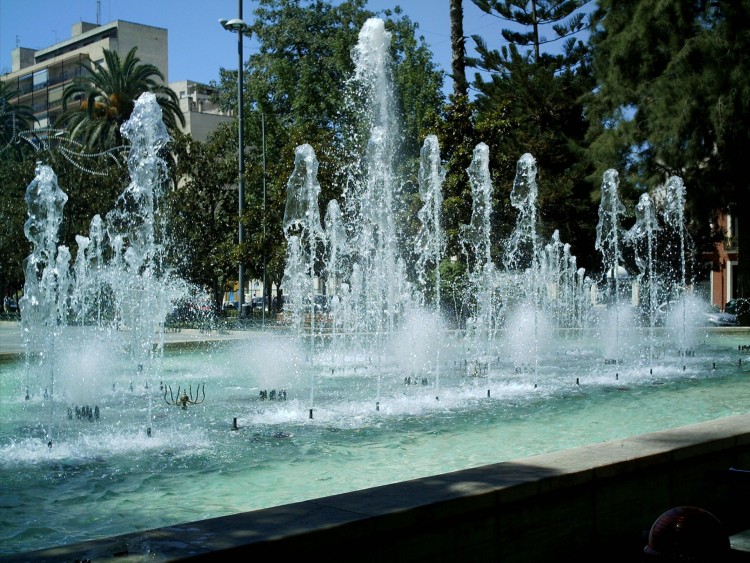 Fonds d'cran Constructions et architecture Fontaines - Jets d'eau barcelone