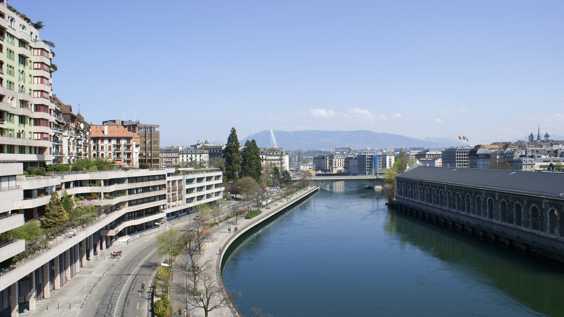 Wallpapers Trips : Europ Switzerland < Geneva Le Quai du seujet