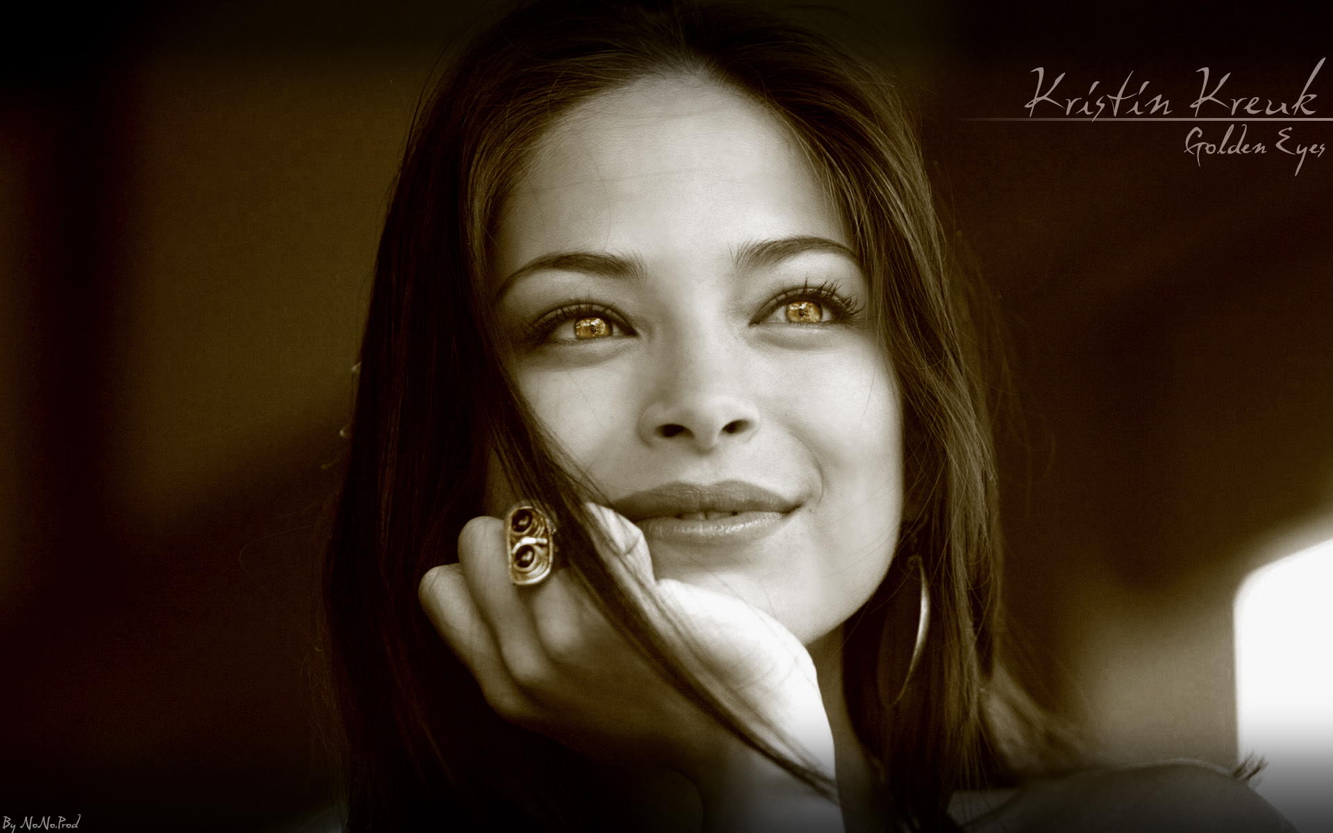 Wallpapers Celebrities Women Kristin Kreuk Kristin Kreuk - Golden Eyes