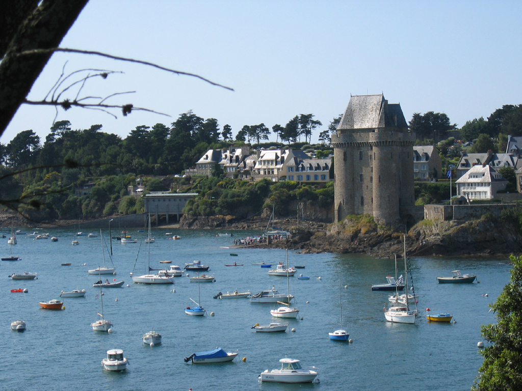 Wallpapers Trips : Europ France > Bretagne Saint-Servan